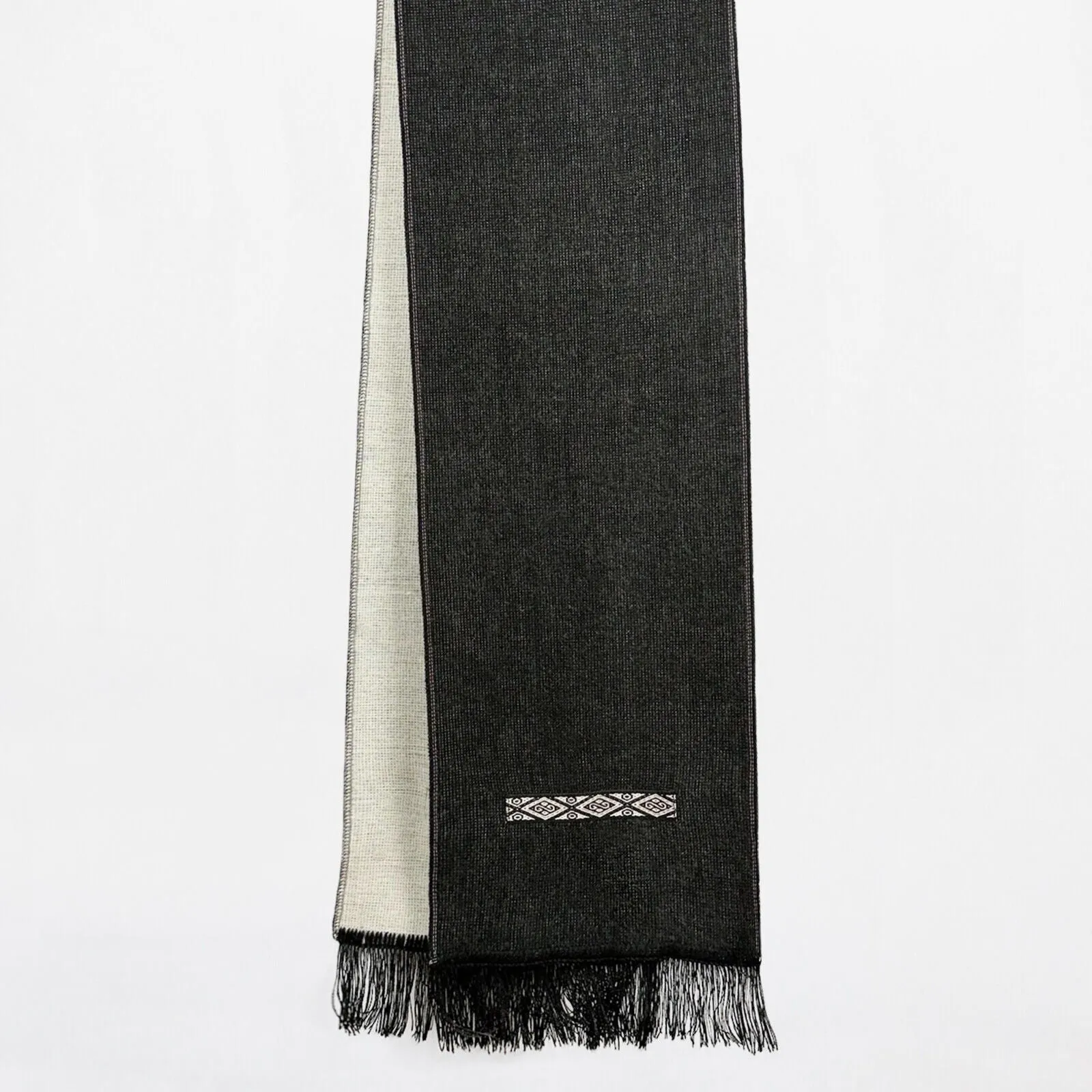 Alpaca Wool Scarves - Dual-Tone, Brushed Finish, Embroidery - Andean Elegance