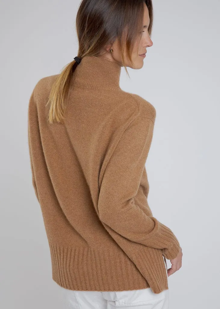 Amorezzo Sweater