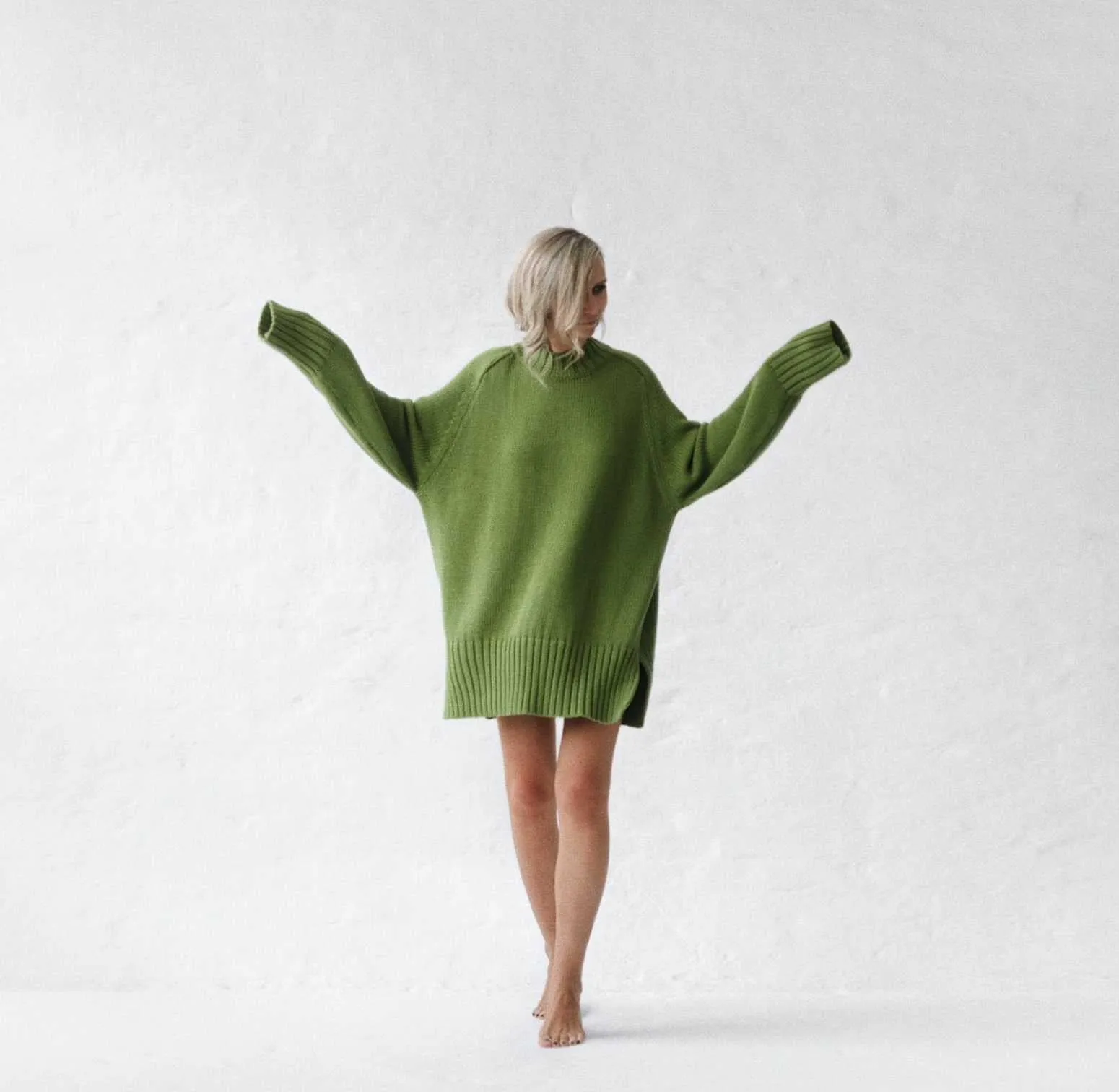 Green recycled cotton crew neck sweater by Seaside Tones